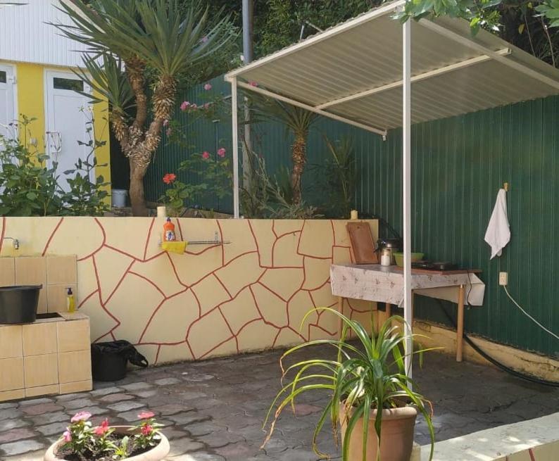 Бестужевский Дворик Gagra Exterior photo