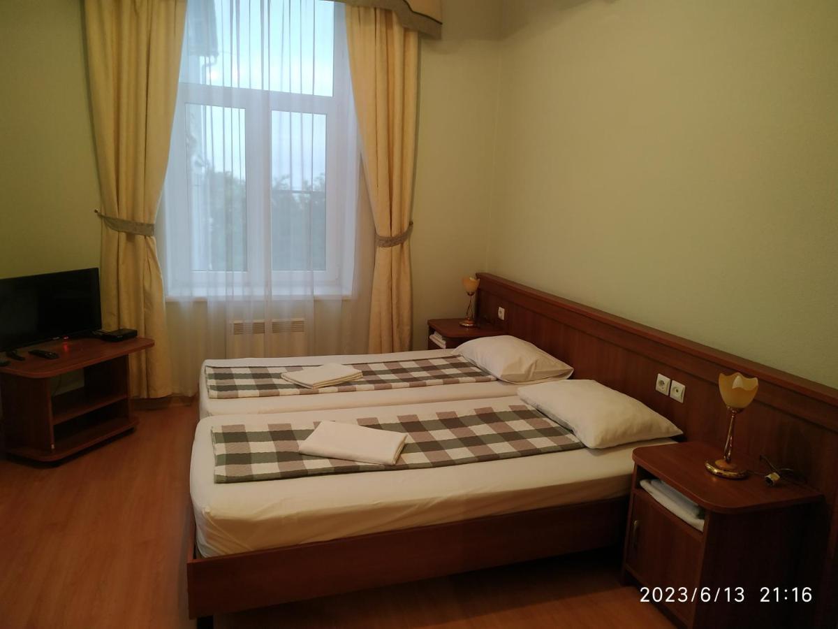 Бестужевский Дворик Gagra Exterior photo