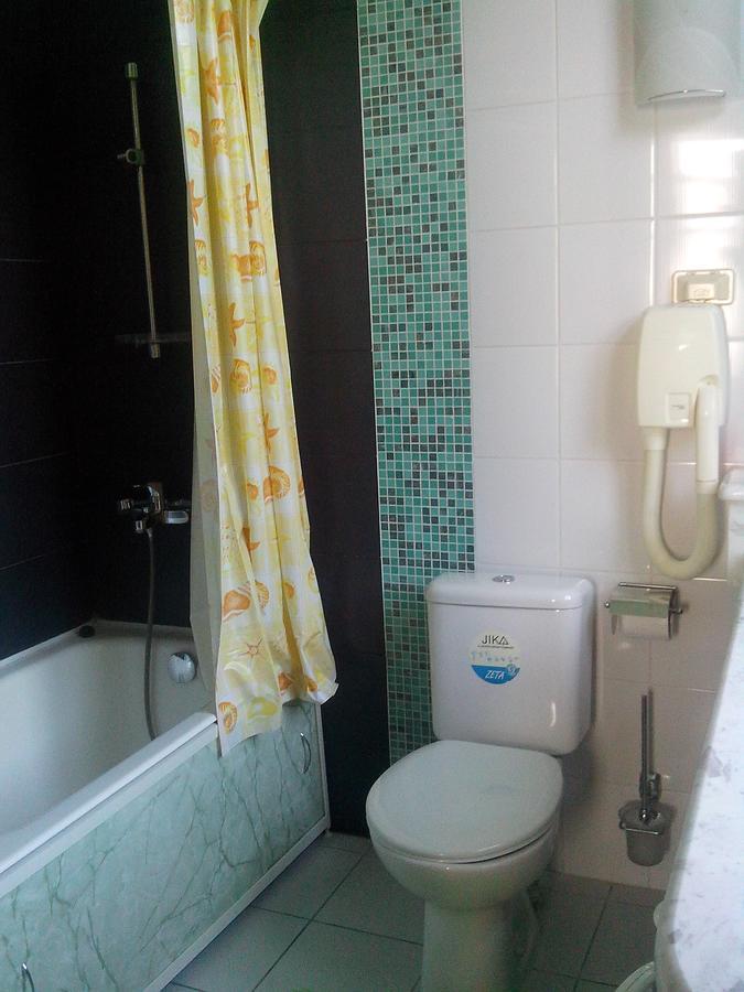 Бестужевский Дворик Gagra Exterior photo