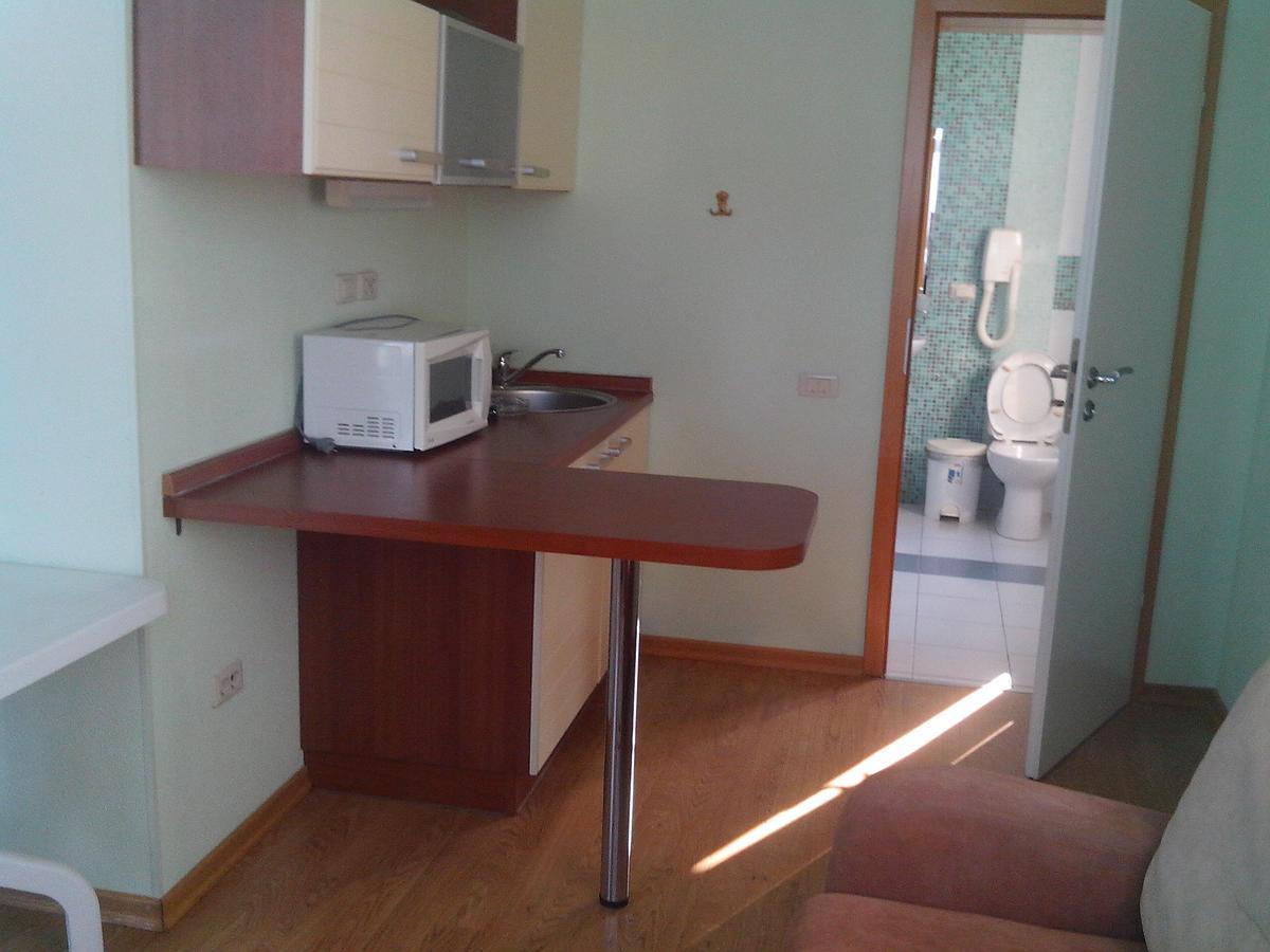 Бестужевский Дворик Gagra Exterior photo